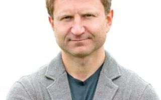 Владимир Левченко