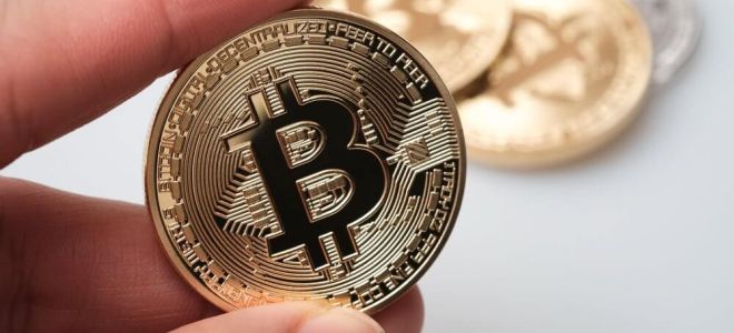 Аналитики биткоин стараются стабилизировать котировки