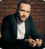 Александр Лавров