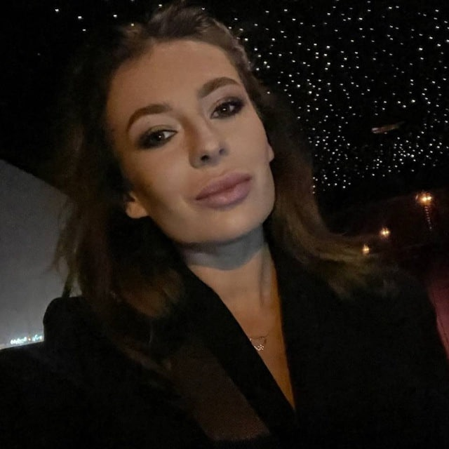 Елена Красавина